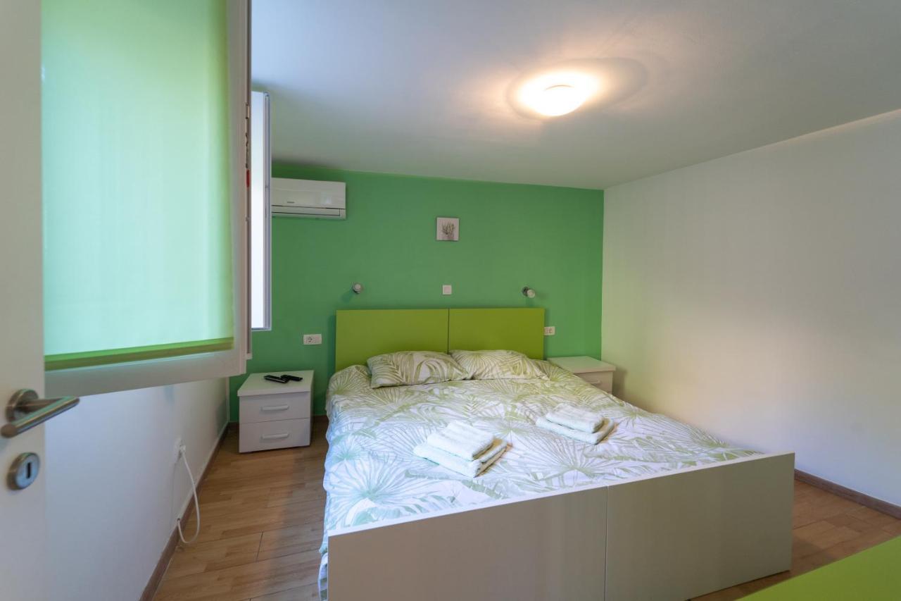 Apartment Fly Split Buitenkant foto